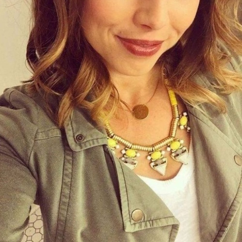 Stella & Dot | Walkin’on Sunshine🌞🌼✨Yellow+Gold Pavilion Statement Neckl… - Picture 5 of 8